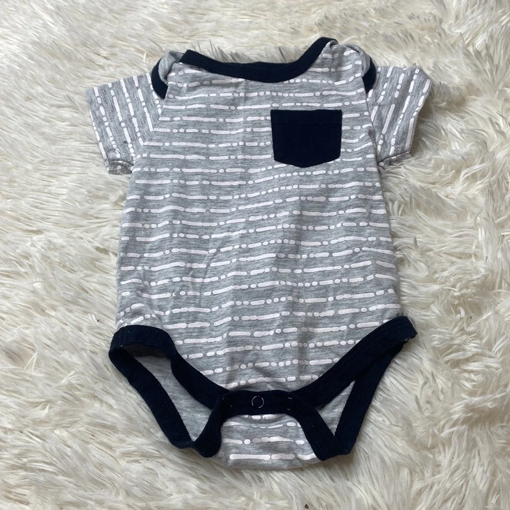7 For All Mankind Gray & Blue Onesie Size 3-6 Months Excellent Condition